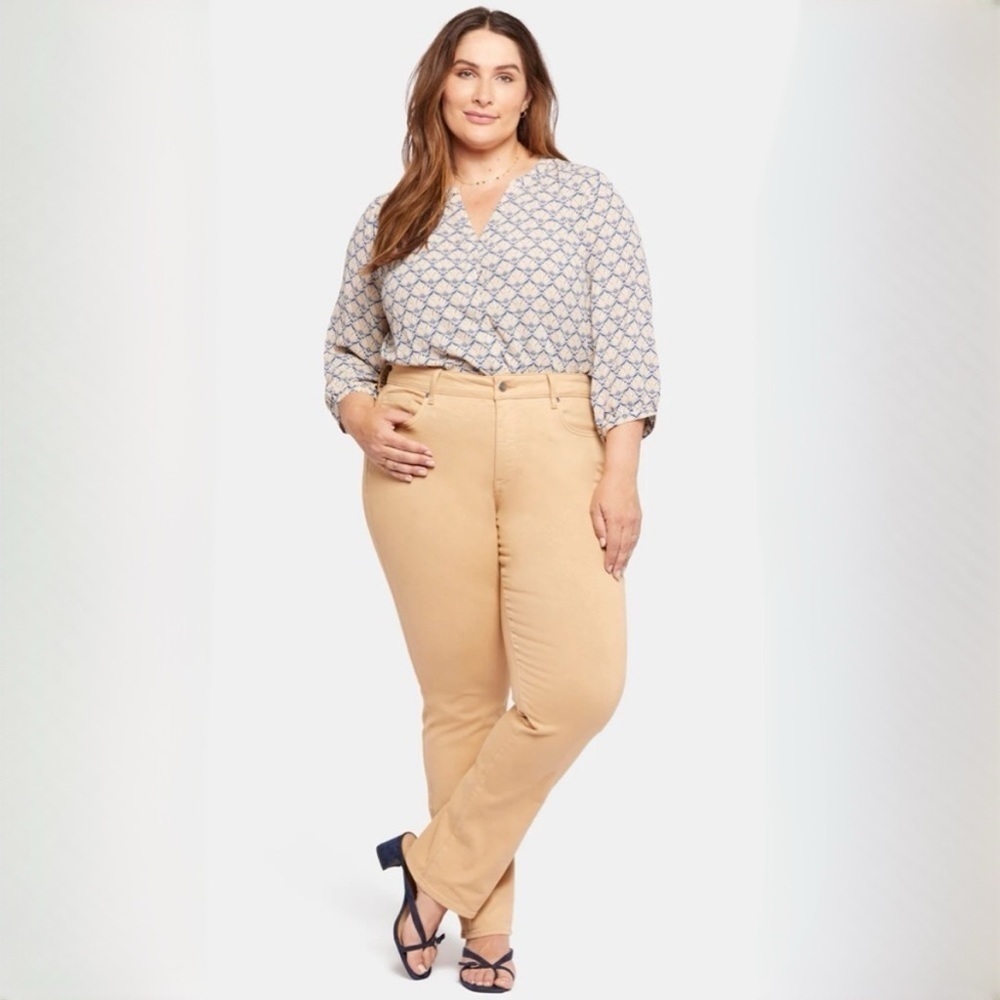 NYDJ Tan Marilyn Straight Jeans Size 18